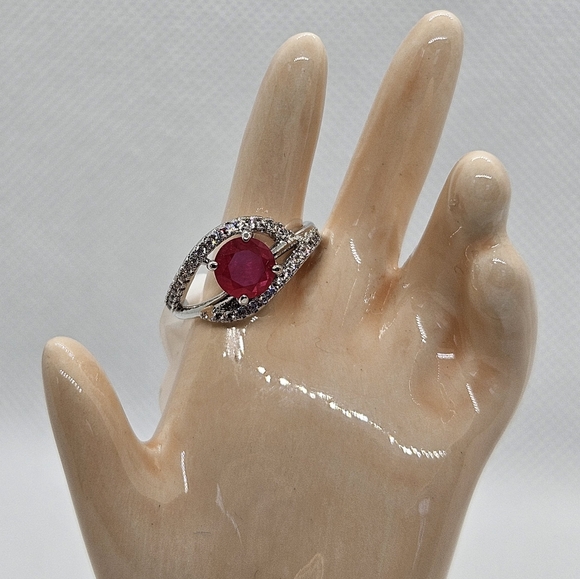 Quartz Ring Sz 5 - Picture 2 of 6